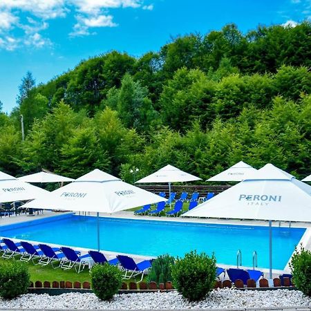 Complex Summertime Ξενοδοχείο Cavnic Εξωτερικό φωτογραφία